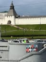 Мечтают ли нейросети прославиться: НейроМенделеев привлекает фанатов на AR-мероприятие