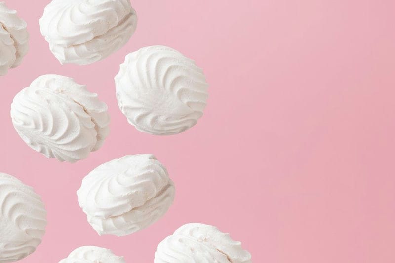 Пользователи сети пожаловались на инцидент с отравлением зефиром на «ВкусВилле