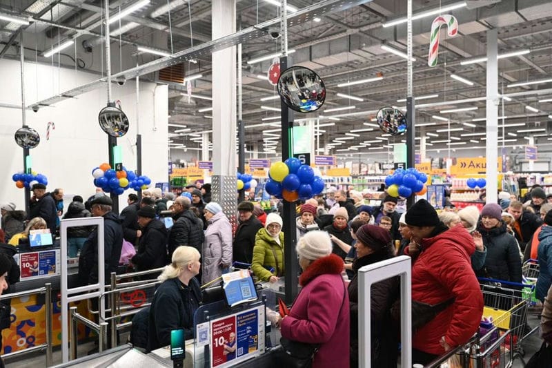 «Лента» открыла первый гипермаркет в Тамбове