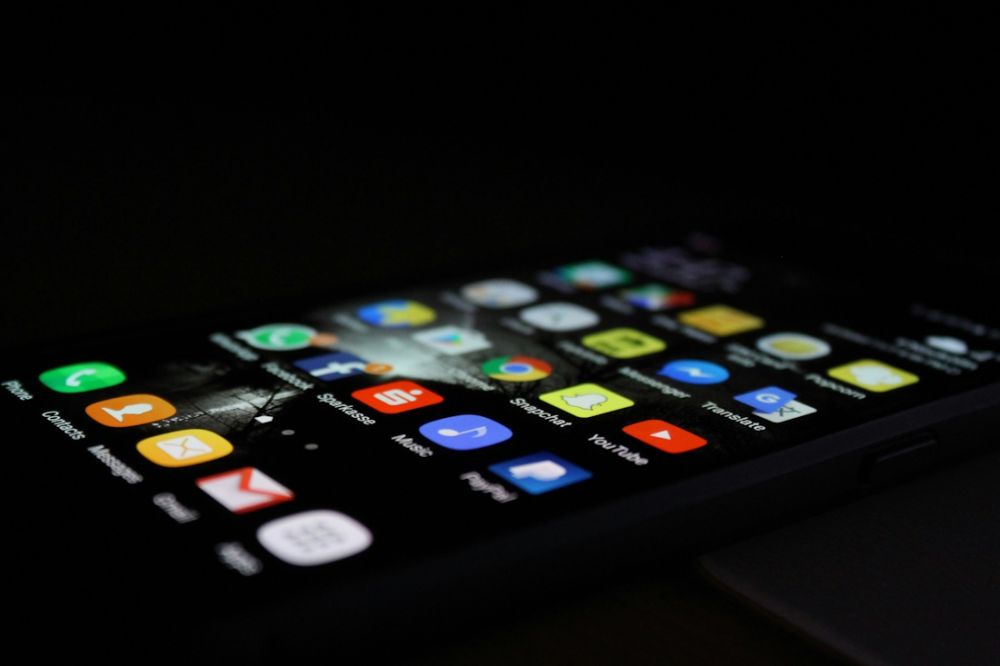 RuStore стал вторым по популярности магазином приложений в России после Google Play