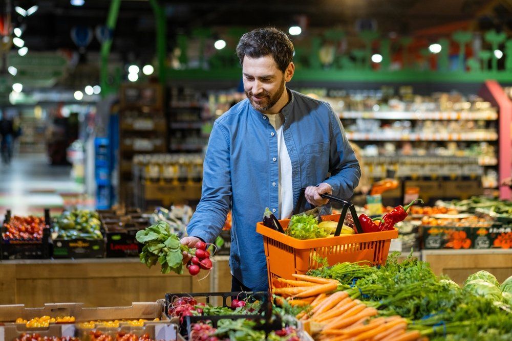 АКОРТ: социально значимые продукты подешевели в августе почти на 2%