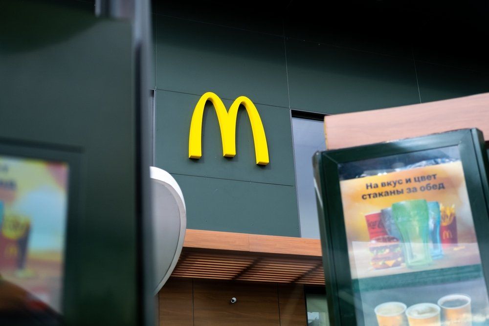 McDonald’s может потерять права на 11 брендов в России
