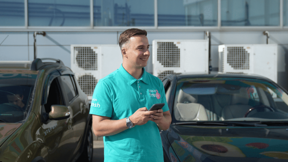 Ozon запустил доставку товаров «по клику курьером» в регионах присутствия Ozon Fresh
