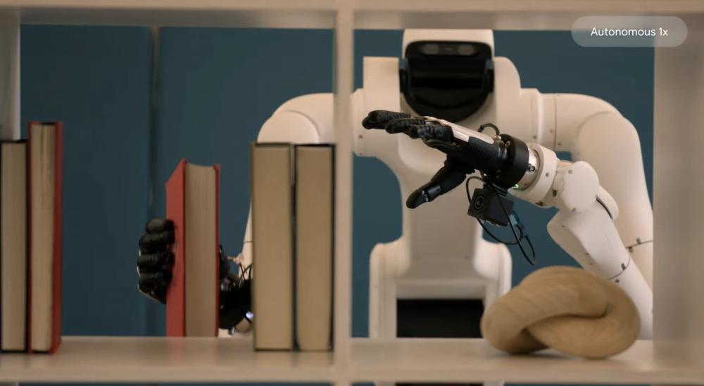 Google представила Gemini Robotics 2 для управления роботами