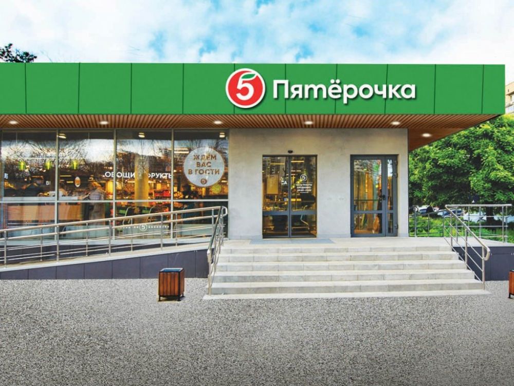 Дайджест 10.08-16.08: Издательства приостановили поставки книг на Wildberries, «Пятёрочка» запустит сервис-напоминалку о сроке годности продуктов, «Самокат» стал лидером по темпу роста на рынке e-grocery