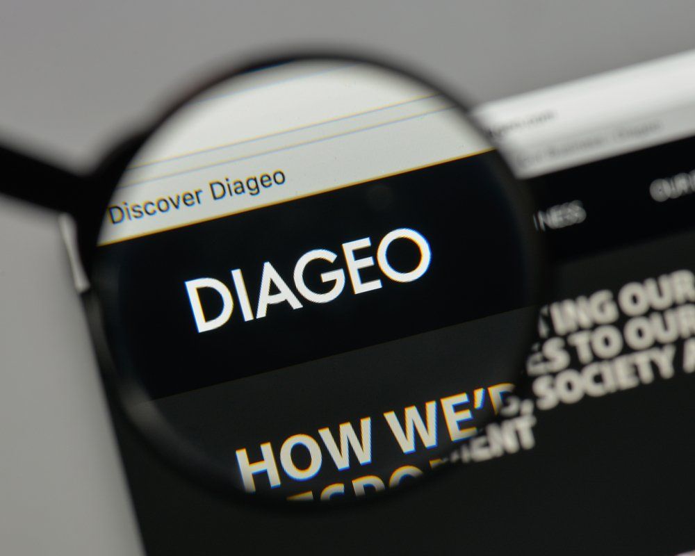 Diageo планирует сократить расходы более чем на $1 миллиард
