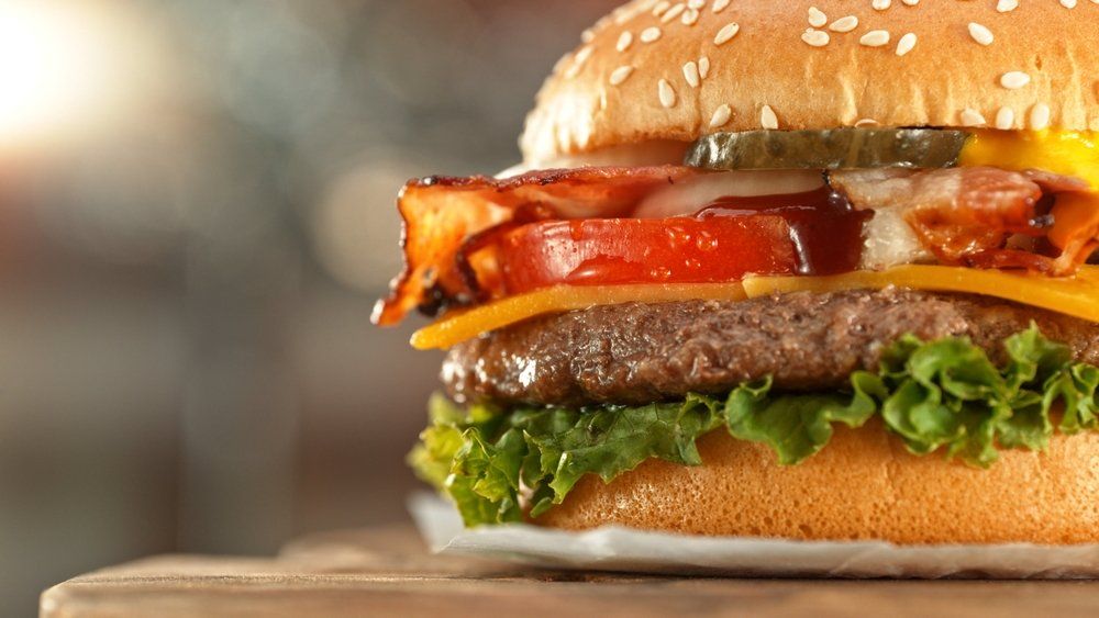 Роскачество: лучшие бургеры оказались у «Вкусно — и точка», Burger King, Steak it easy