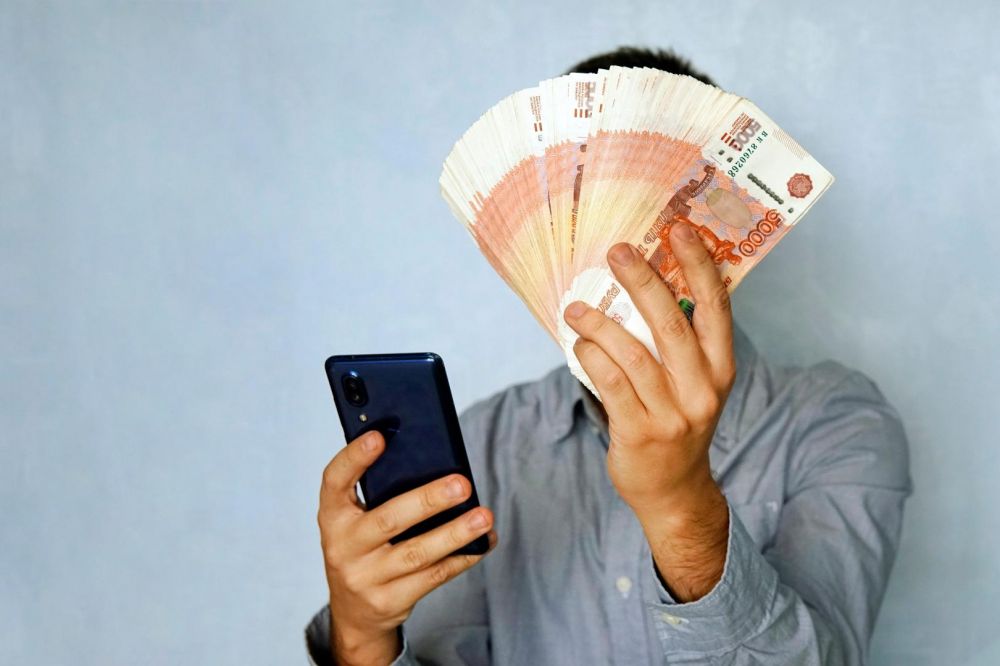 «Авито Работа»: где в России быстрее всего растут зарплаты?
