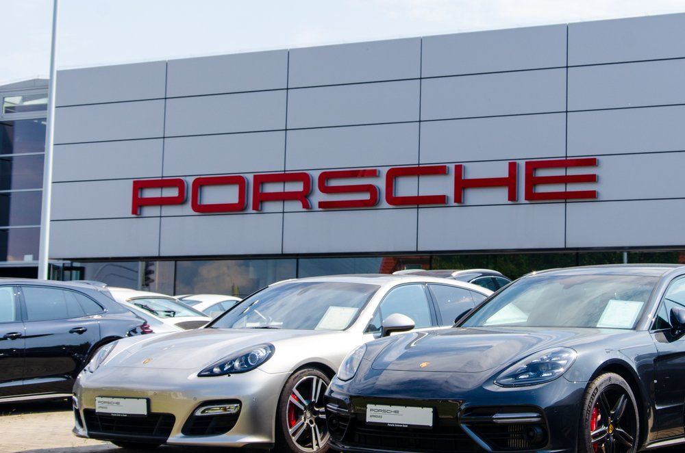 Porsche планирует сократить более 4 000 сотрудников