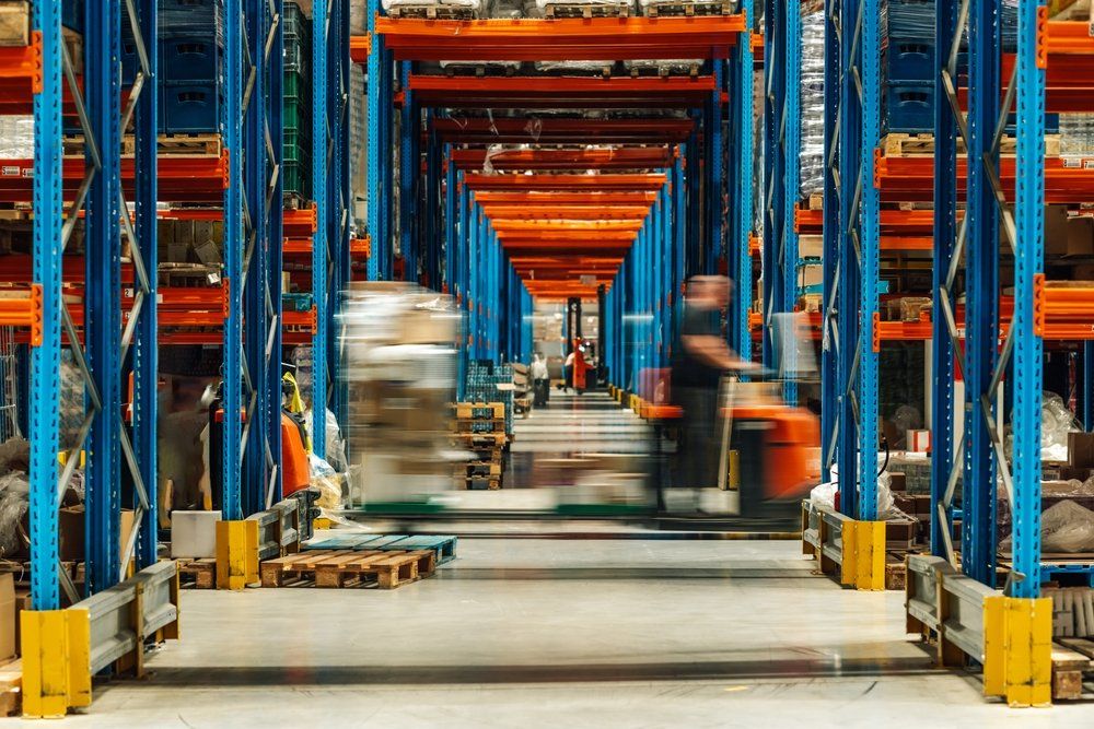 Рынок light industrial наращивает темпы: ввод площадей в II квартале 2026 года вырос на 42%