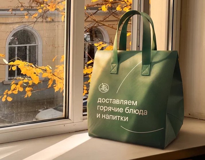 Дайджест 05.10-11.10: Производство красной икры упало почти на 70%, «Перекрёсток» представил новый формат супермаркетов с цифровым кафе и открытой кухней, Ozon стал крупнейшим онлайн-продавцом товаров повседневного спроса