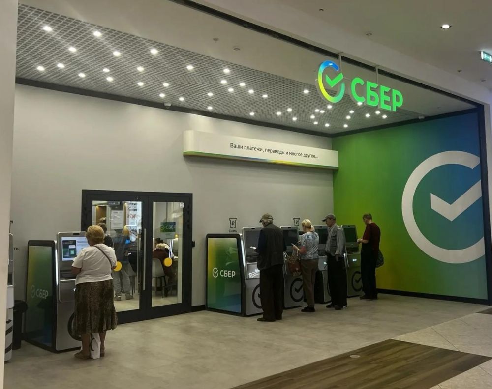 «Сбер» приступил к тестированию доставки с помощью роботов-собак