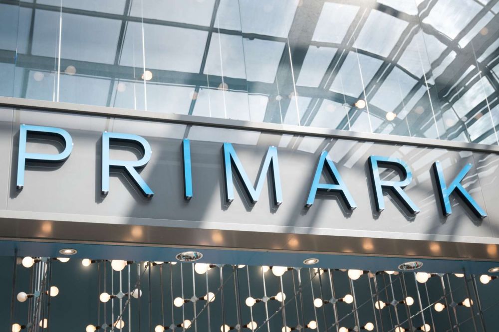 Сеть Primark создаст в немецких магазинах места для кормления младенцев