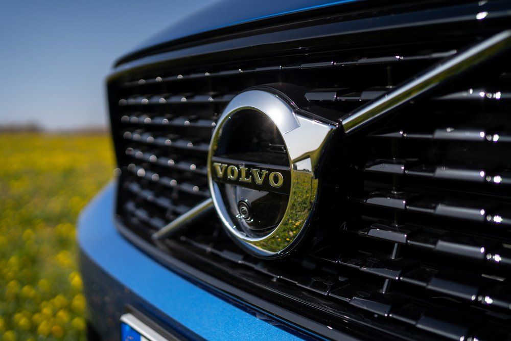 Volvo зарегистрировала в России товарный знак своего логотипа